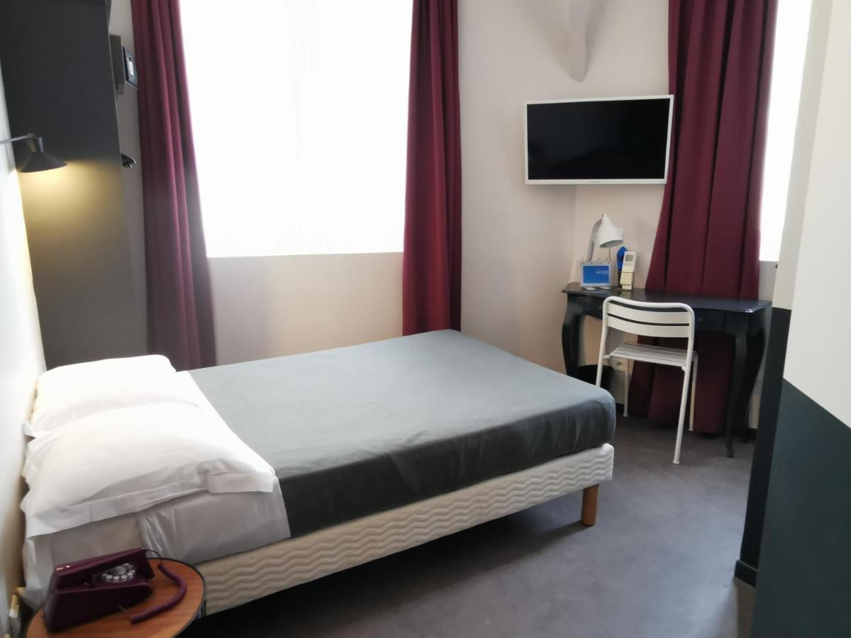 Hotel Alnea Кан Екстериор снимка