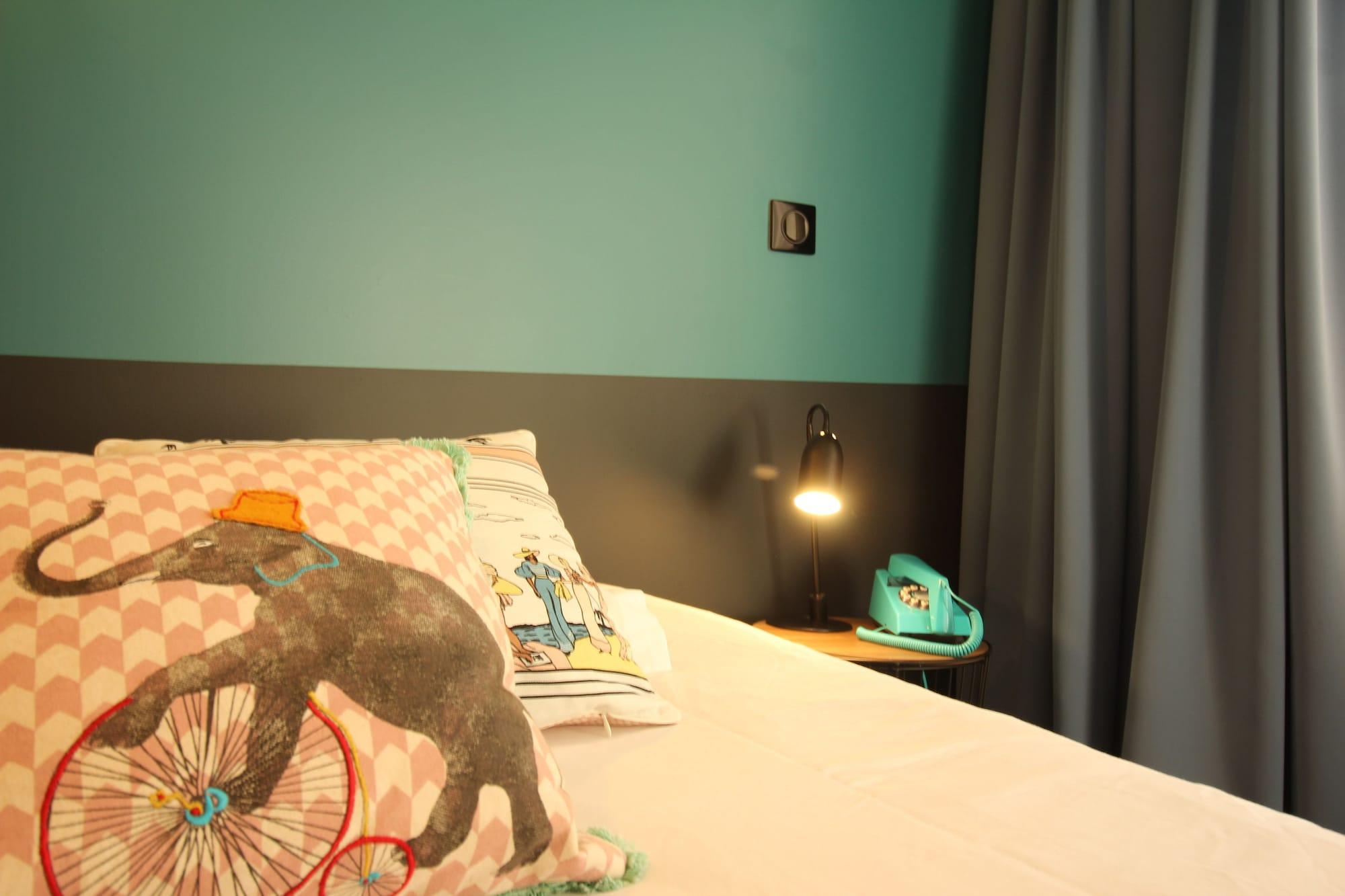 Hotel Alnea Кан Екстериор снимка
