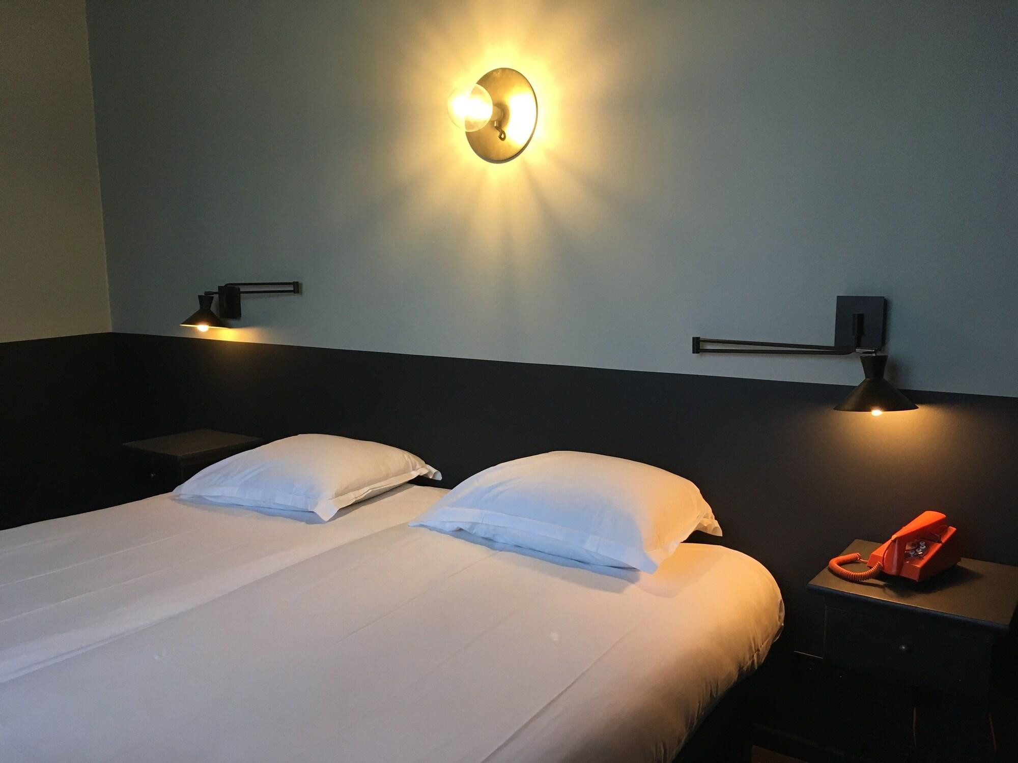 Hotel Alnea Кан Екстериор снимка