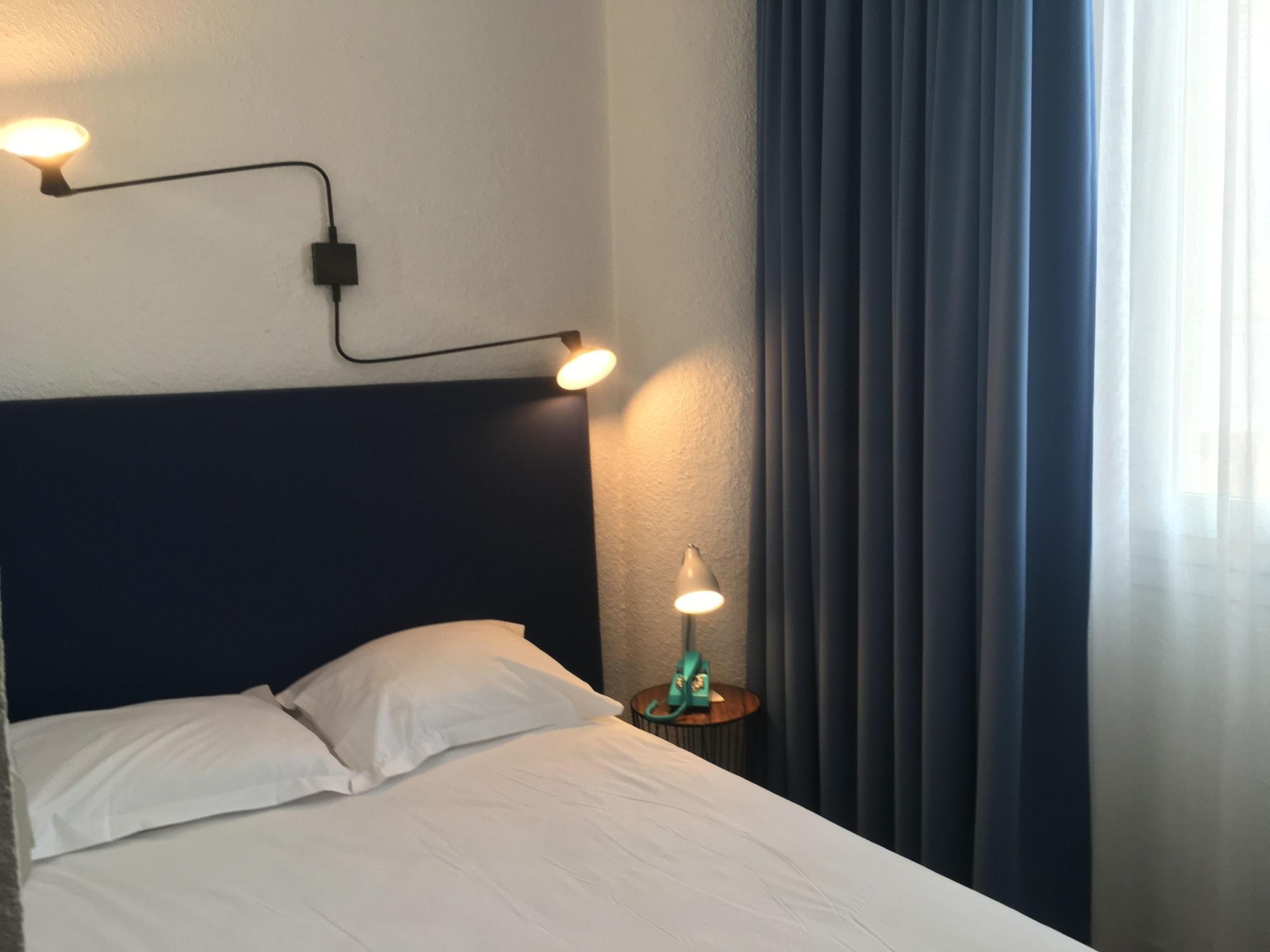 Hotel Alnea Кан Екстериор снимка
