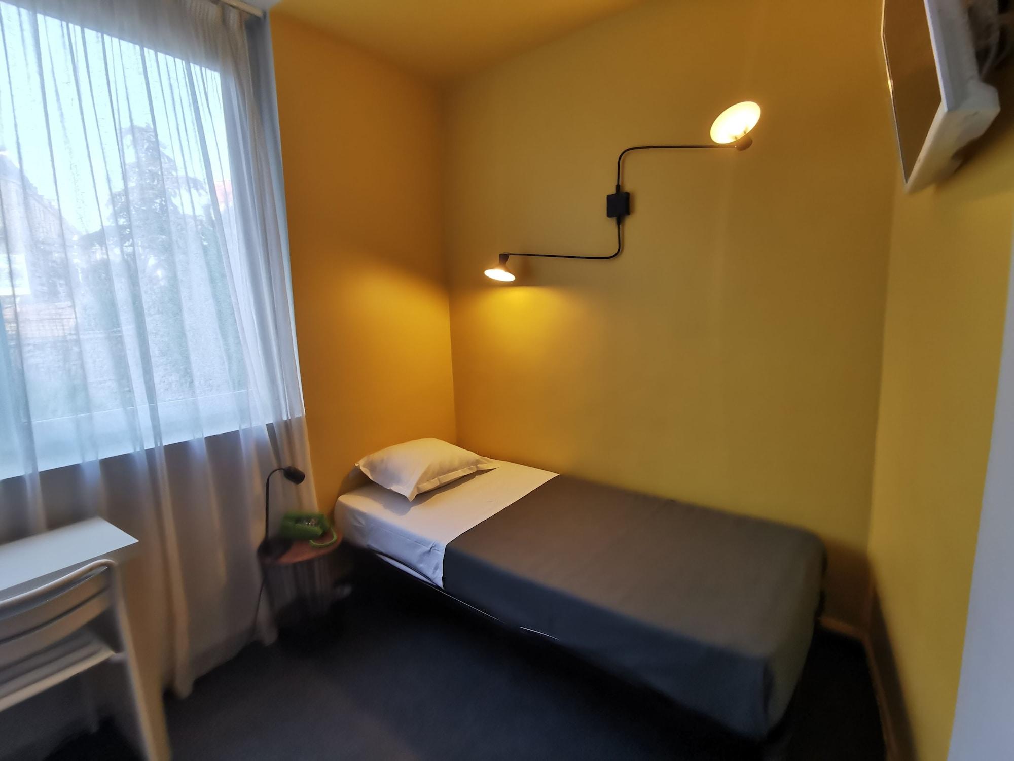 Hotel Alnea Кан Екстериор снимка