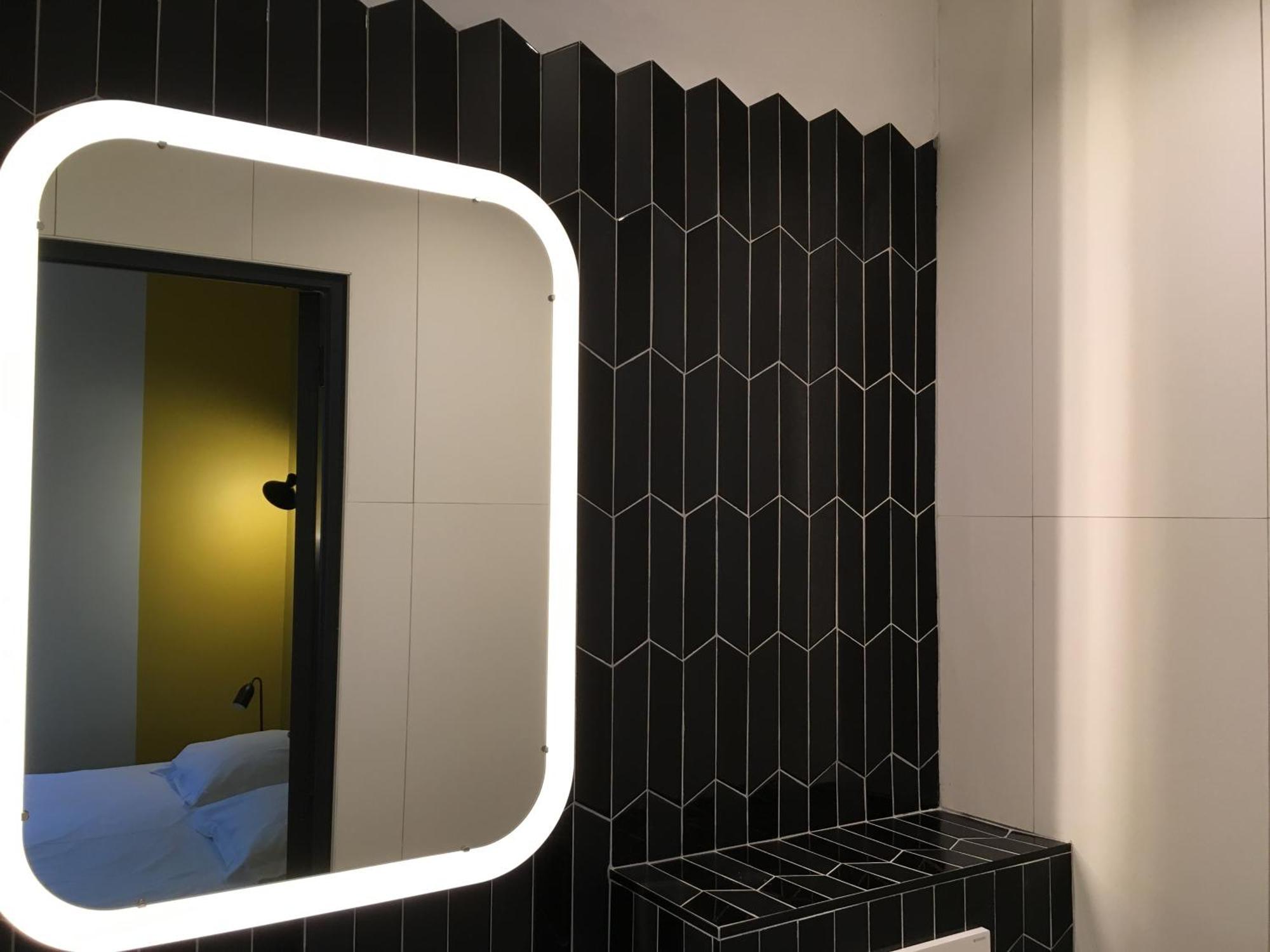 Hotel Alnea Кан Екстериор снимка