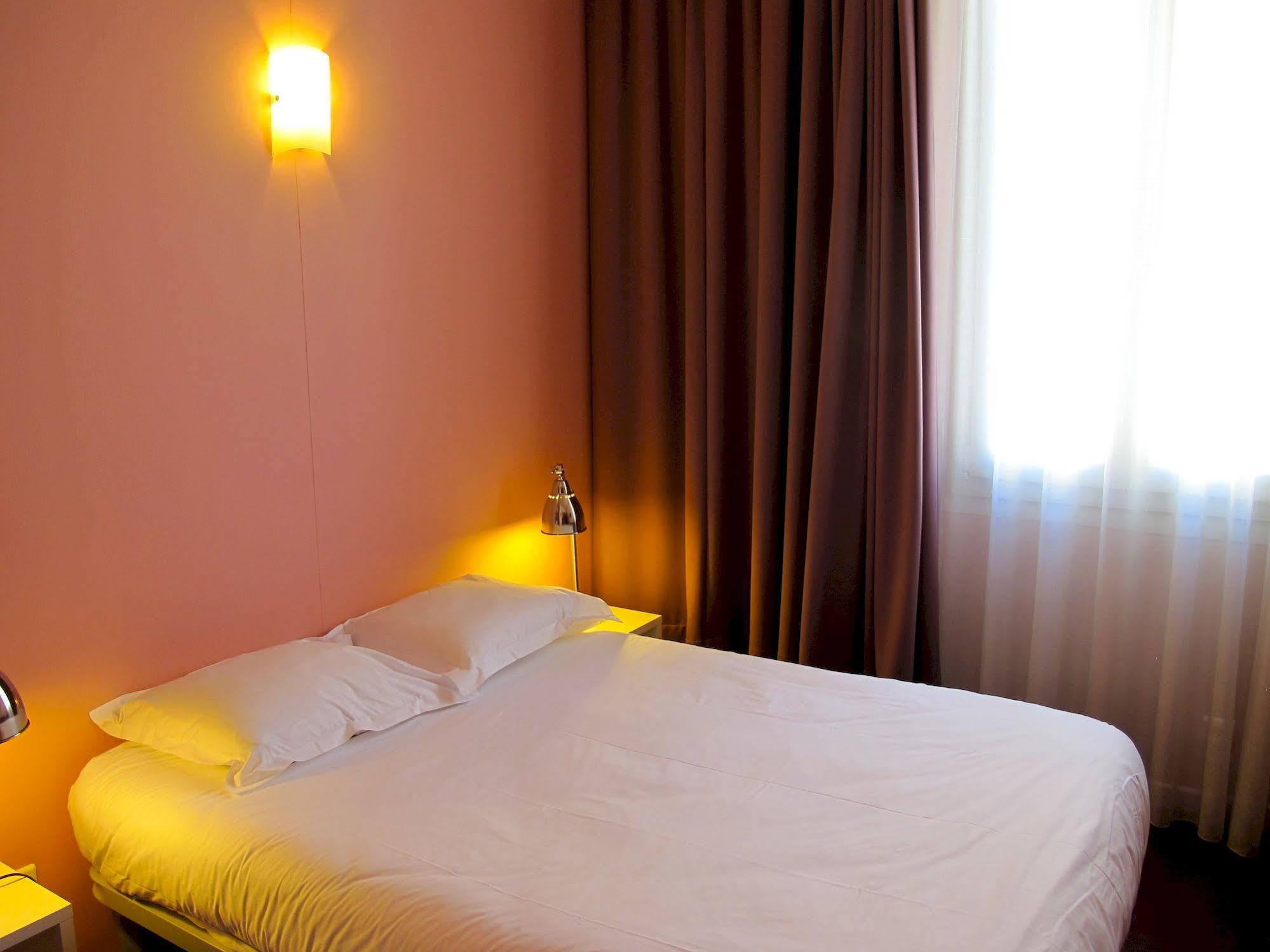 Hotel Alnea Кан Екстериор снимка